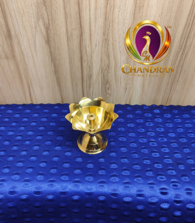 Brass Devdas Diya 2.4 Inch