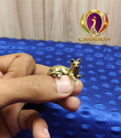 Miniature Brass Cat Figurine 0.5 Inch