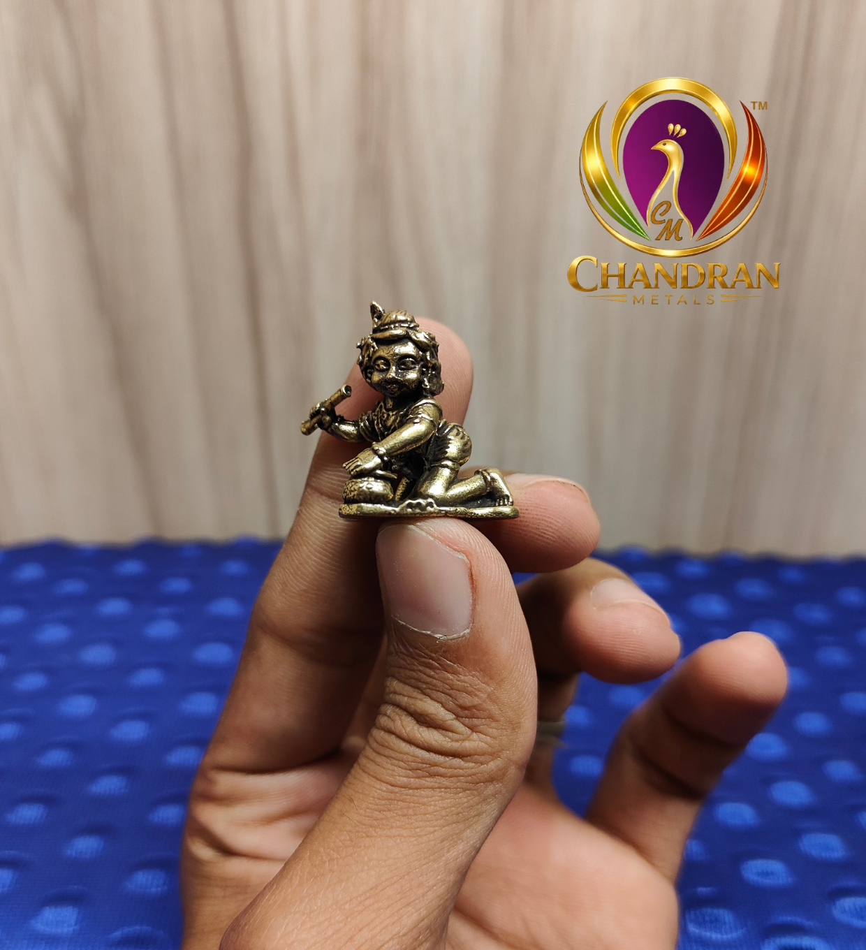 Miniature Brass Matka Krishna Statue 1.1 Inch Miniature Brass Matka Krishna Statue 1.1 Inch