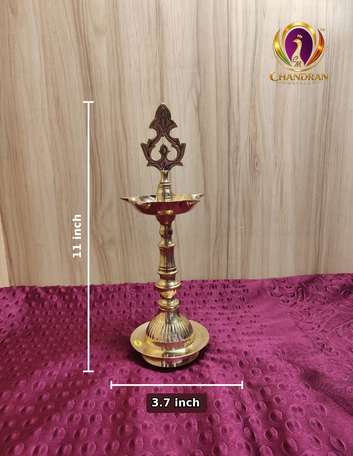 Brass Kashi Kollam Kuthu Vilaku 3.7 Inch height and length measurements