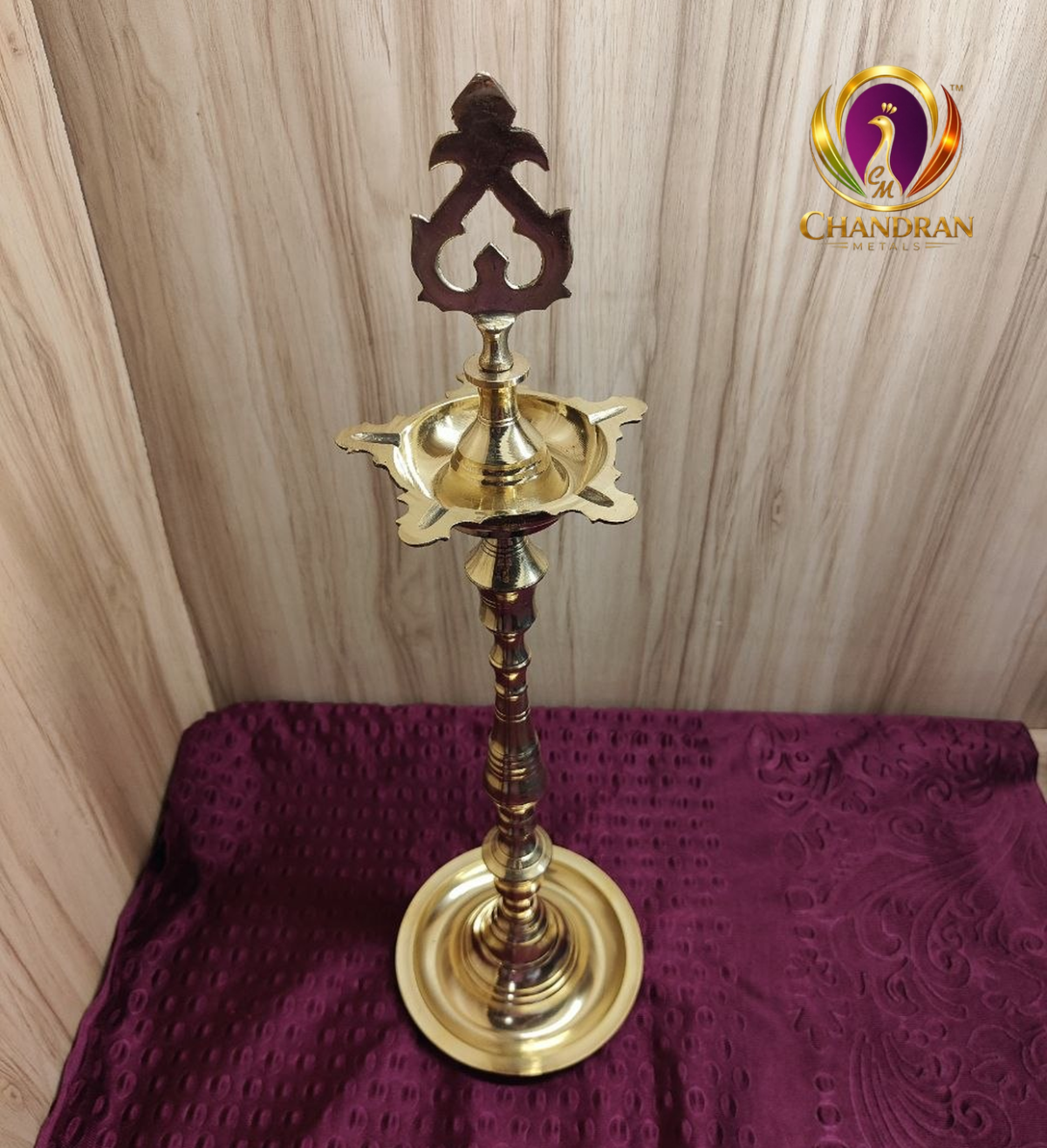 Brass Kuthu Vilaku 6.2 Inch detail view