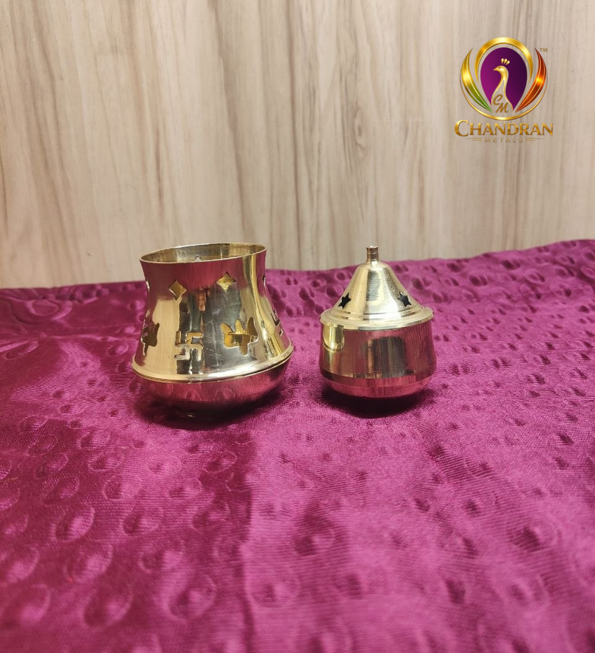 Brass Pacha Kapoora Vilaku 4.8 Inch third view