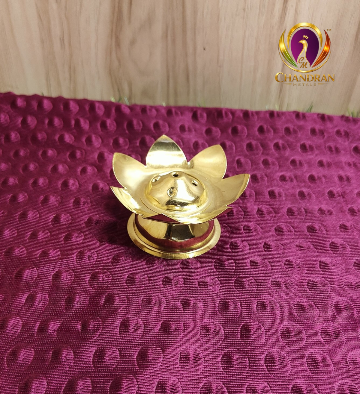 Brass Lotus Agarbatti Stand 1.5 Inch last view