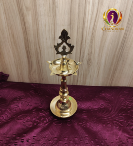 Brass Kashi Kollam Kuthu Vilaku 12 inch front