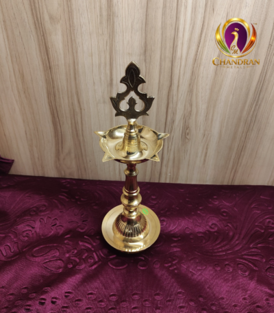 Brass Kashi Kollam Kuthu Vilaku 12 inch front