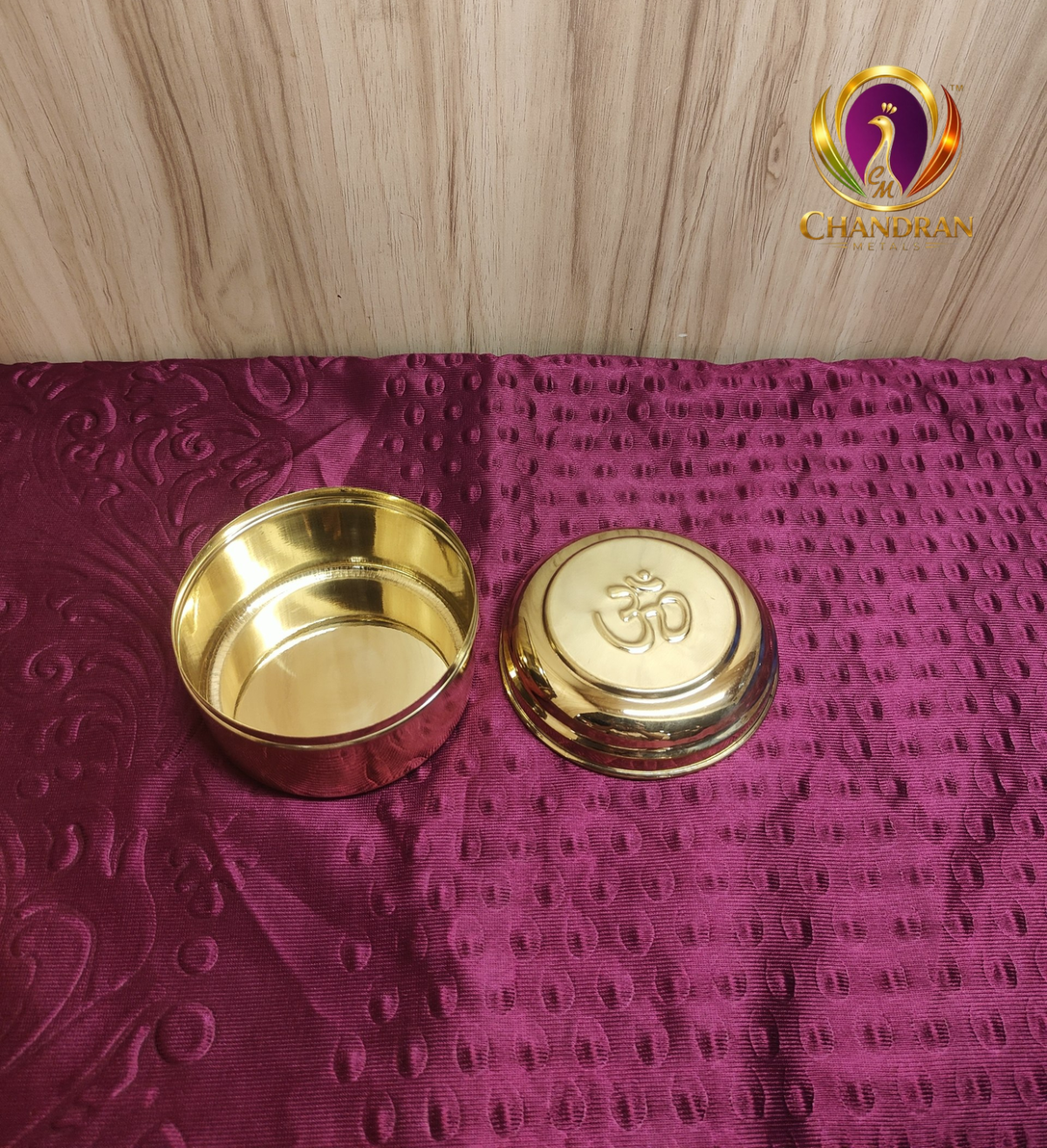 Brass Rim Jim Box 2.5 inch view